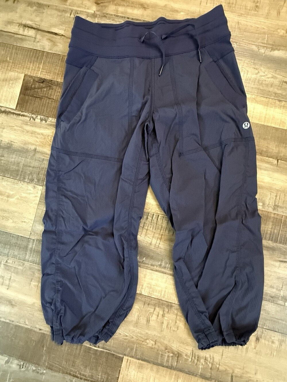 Lululemon‎ Cropped Dancer Pants Women's 4 Blue